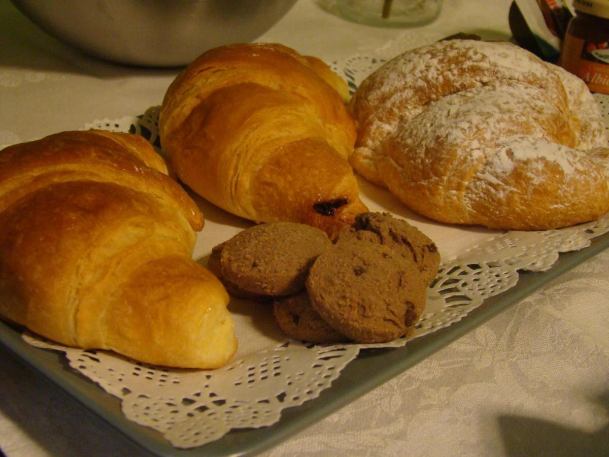 Girovagando B&B Genoa Ngoại thất bức ảnh